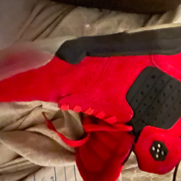 supra IV RED -  USED main image 7